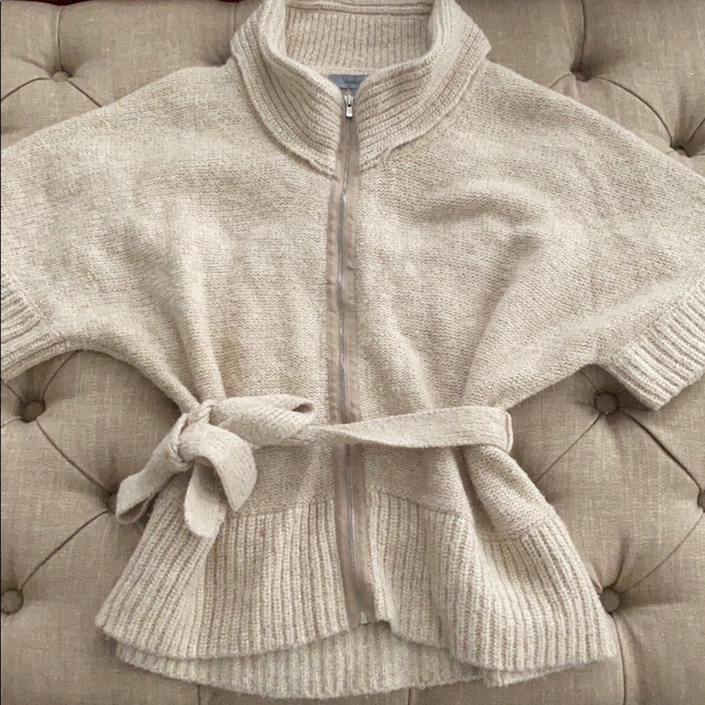 Classified Entier Zip Sweater